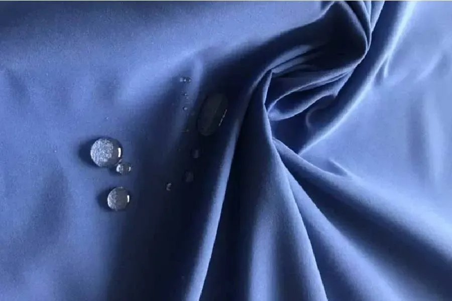 Vải dù Polyester chịu nhiệt tốt, chống nhăn không thấm nước