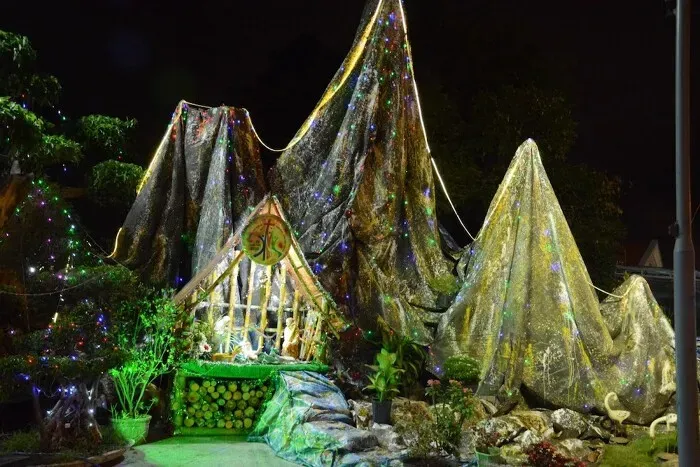 hang đá giáng sinh từ vải