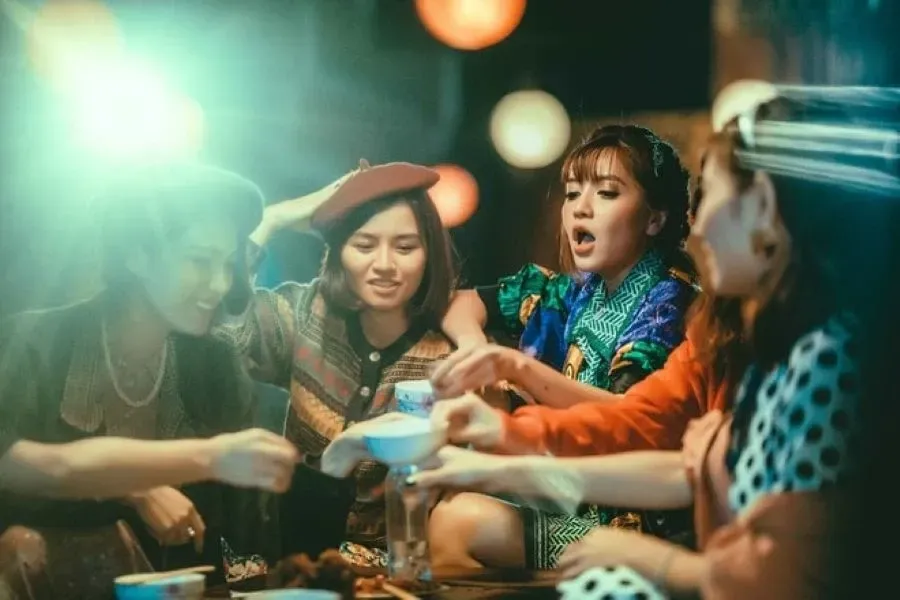 Chúc Tết bạn bè đồng nghiệp năm mới