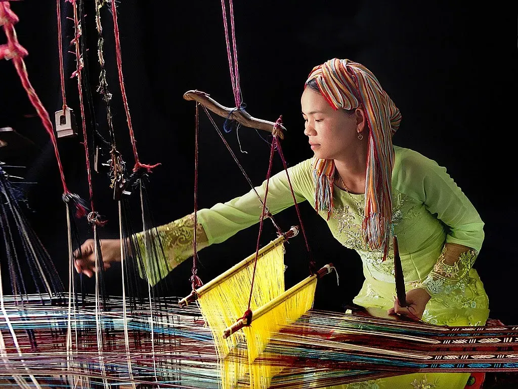 Vải thổ cẩm có nguồn gốc từ các dân tộc thiểu số