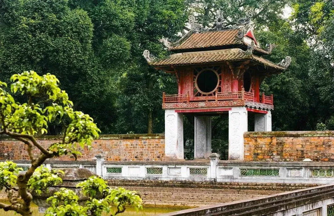Văn Miếu - Quốc Tử Giám, một tuyệt tác kiến trúc cổ kính giữa lòng Hà Nội