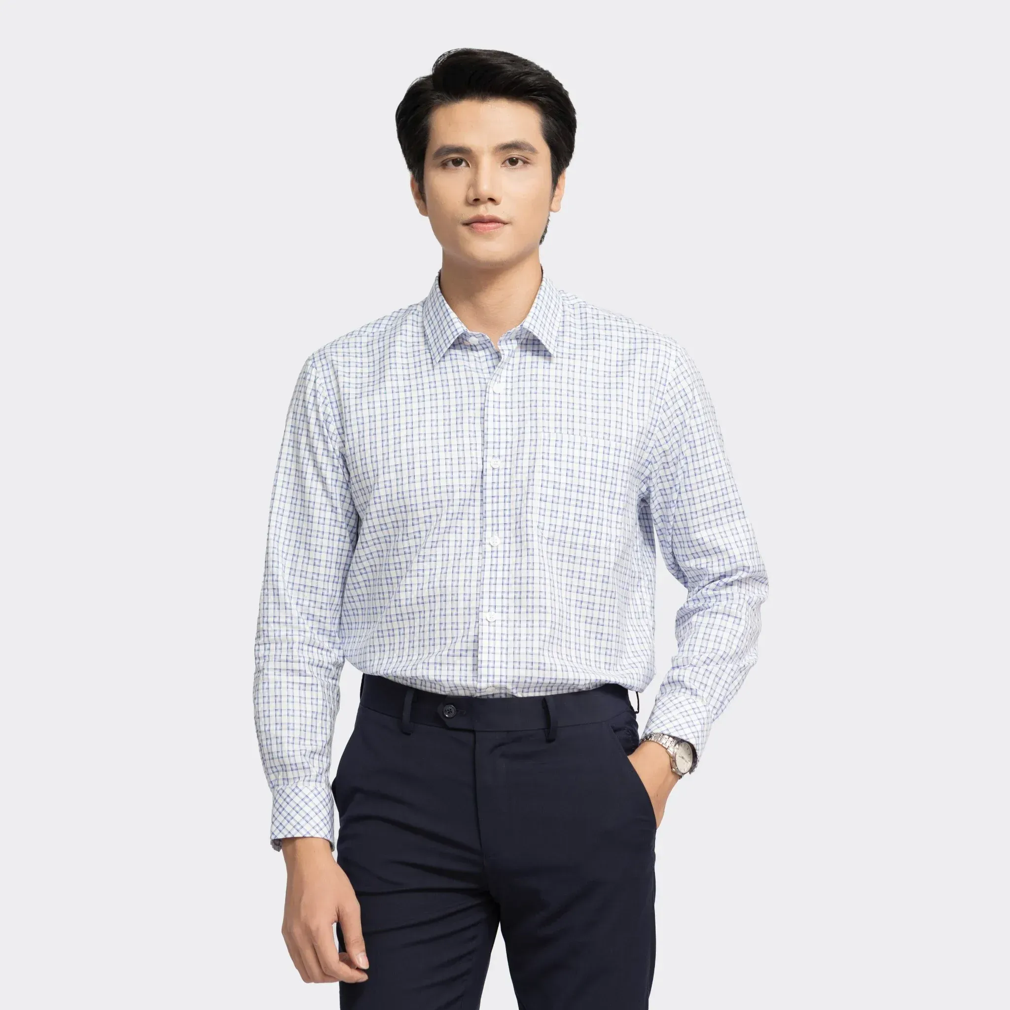 Mẫu áo sơ mi nam họa tiết caro hiện đại của Aristino