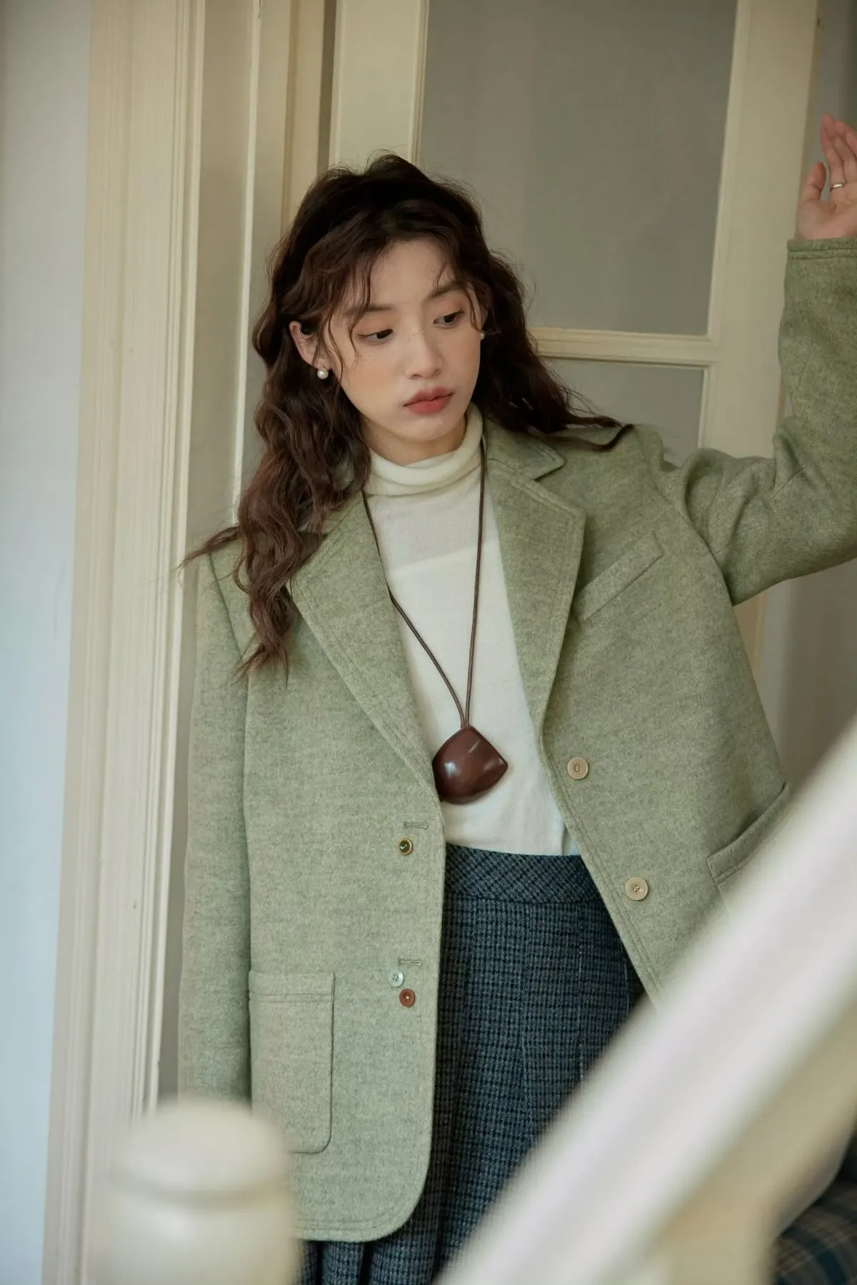 Mẫu áo khoác blazer đơn giản, thanh lịch cho phái đẹp