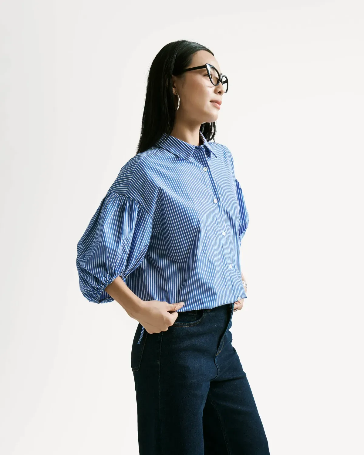 Áo kiểu nữ tay phồng thanh lịch cho quý cô (Nguồn: Routine)