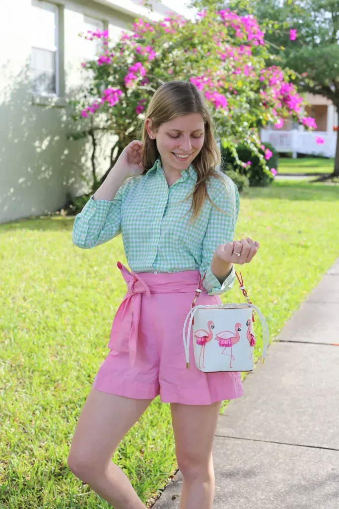 Cực hợp khi phối màu hồng với màu xanh lam