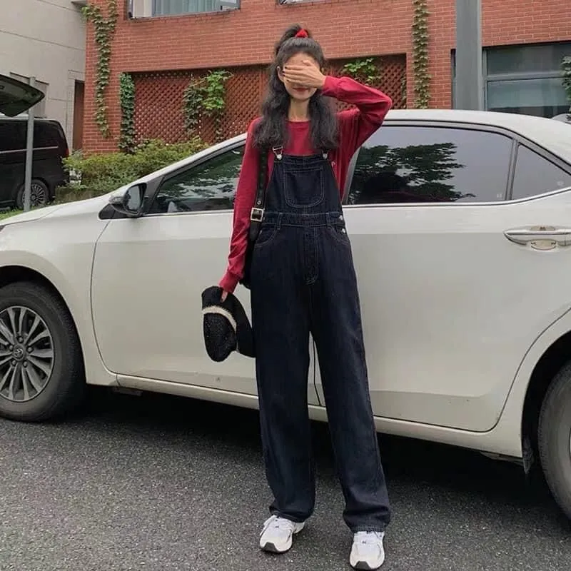 Cách mix đồ đi dự concert G-Dragon với tone đỏ đen cá tính (Nguồn: Internet)