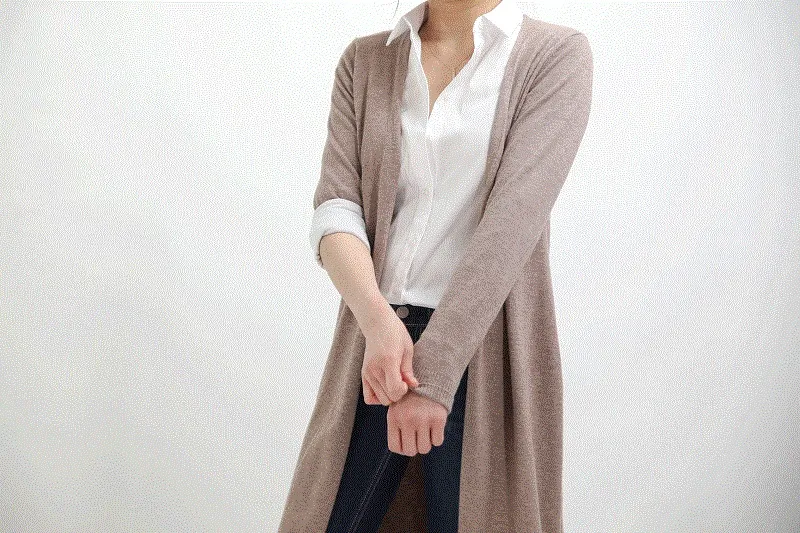 Kiểu cuộn cardigan tạo vẻ ngoài tự nhiên và gọn gàng
