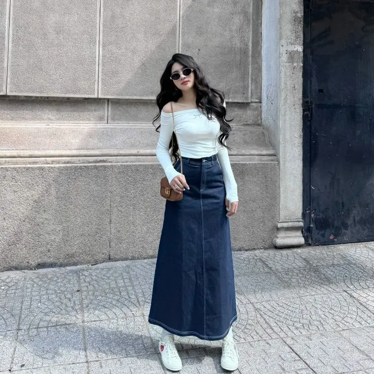 9+ Cách Phối Đồ Với Chân Váy Jean Dài Trẻ Trung Và Sành Điệu