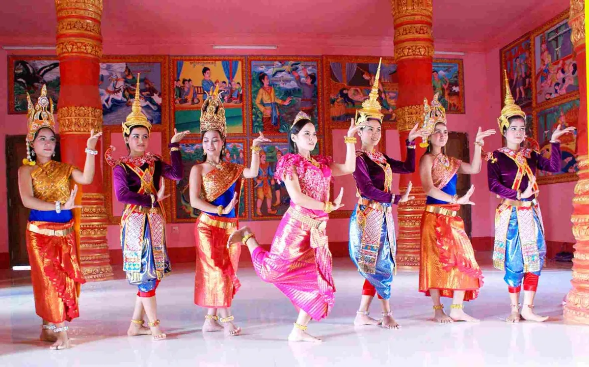 Dân tộc Khmer là một trong 54 dân tộc của Việt Nam, có nguồn gốc từ người Miên (Nguồn: Internet)