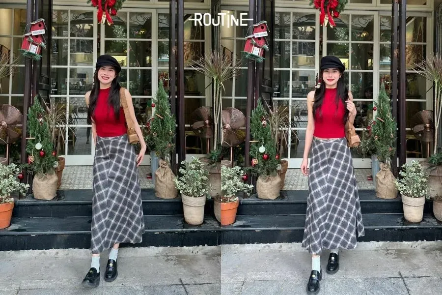 Chân váy caro mix với áo cộc tay tạo nên outfit Tết trẻ trung, tươi tắn.