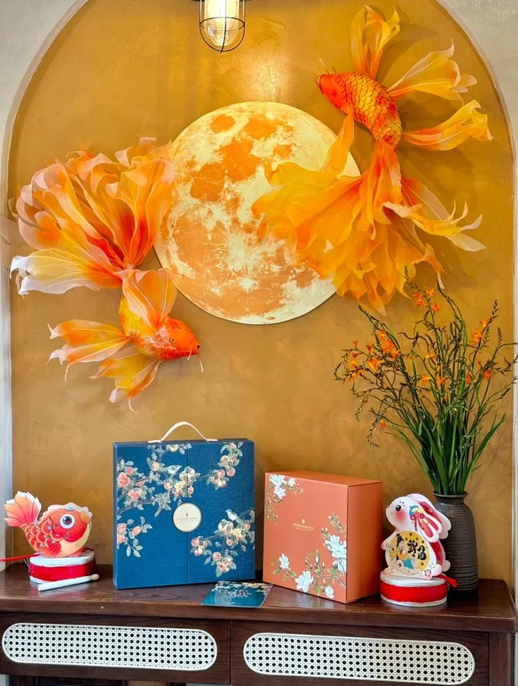 Gợi ý cách trang trí trung thu với mặt trăng và cá chép (Nguồn: Internet)