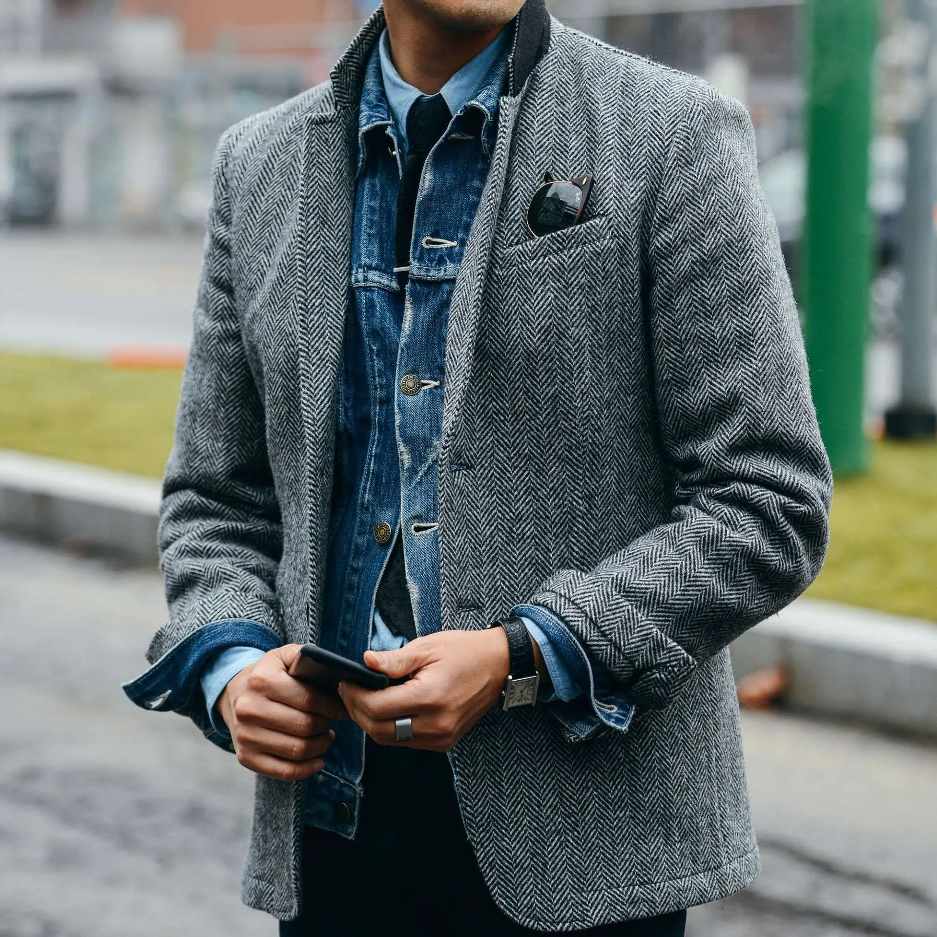 Gợi ý kiểu áo khoác nam vải tweed thanh lịch
