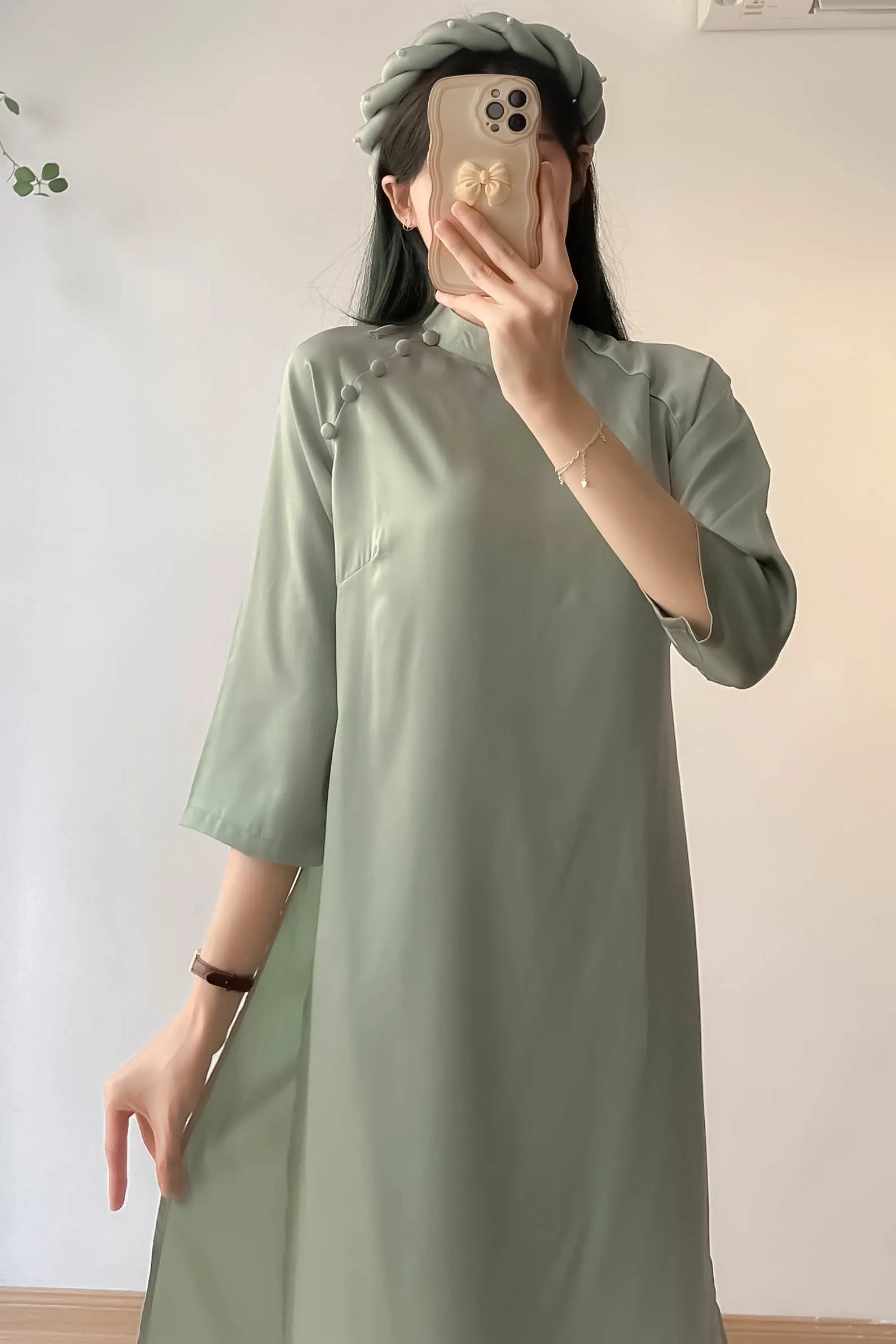 Mẫu áo dài dáng suông oversize rộng rãi, thoải mái