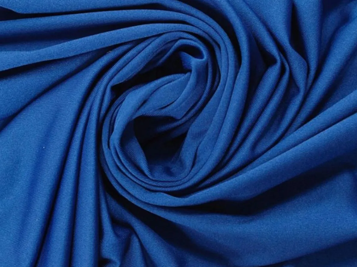 Màu chàm là một màu sắc độc đáo nằm giữa xanh lam và tím (Nguồn: Internet)