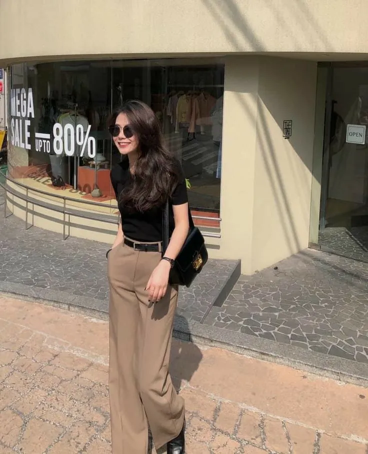 Hình ảnh sang trọng, quý phái khi mix 2 màu nâu nhạt và đen (Nguồn: Internet)