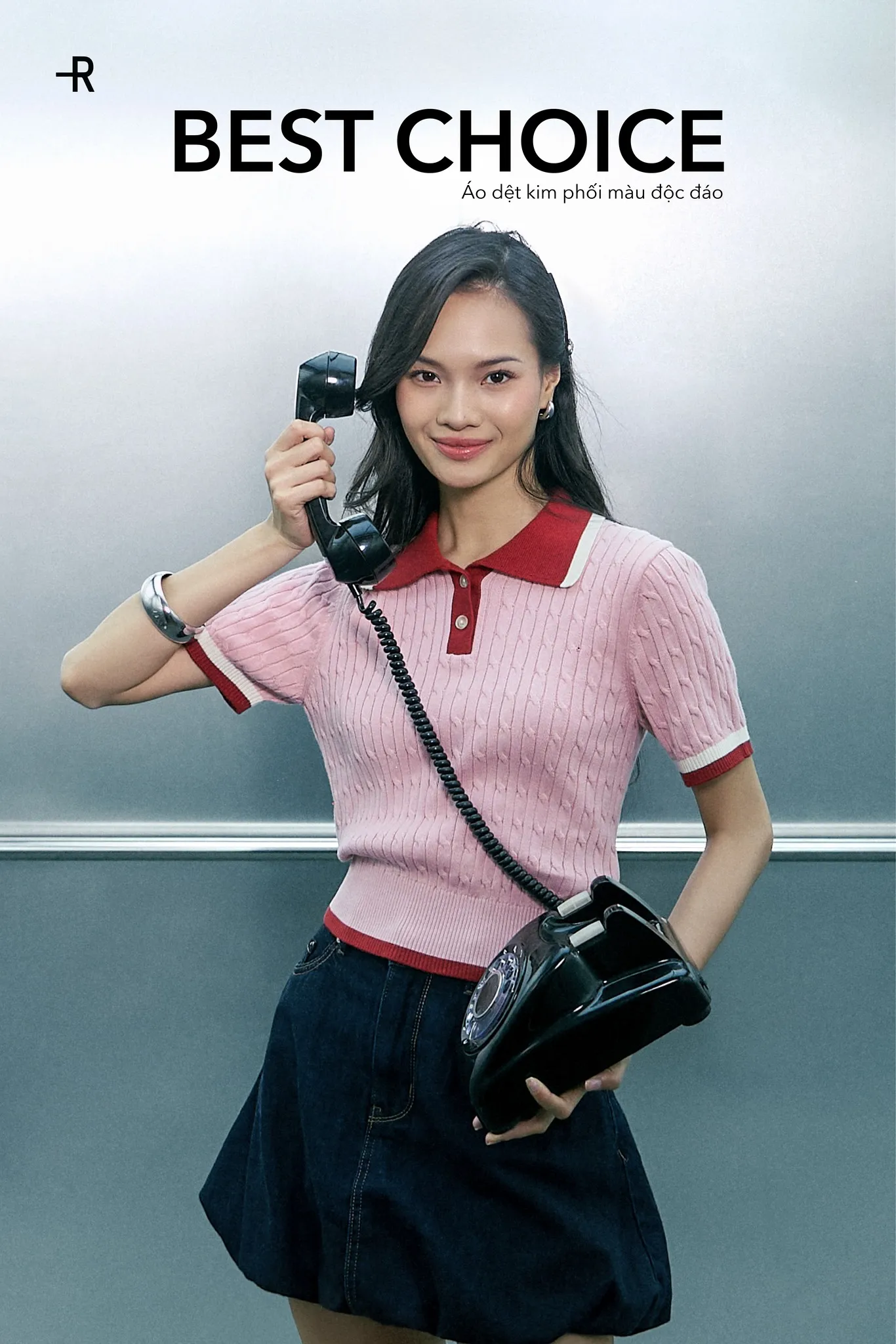Chân váy jean form bí mix cùng áo dệt kim polo trendy, thu hút