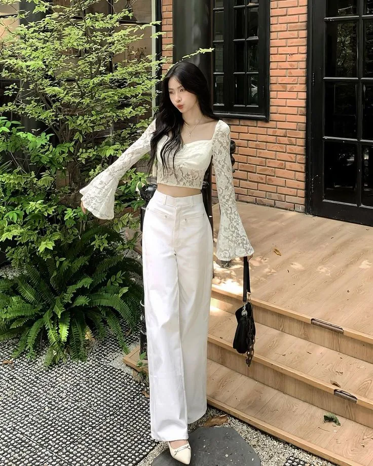 Một outfit phù hợp sẽ cần chú ý đến cách lựa chọn giày và cân đối tỷ lệ trang phục