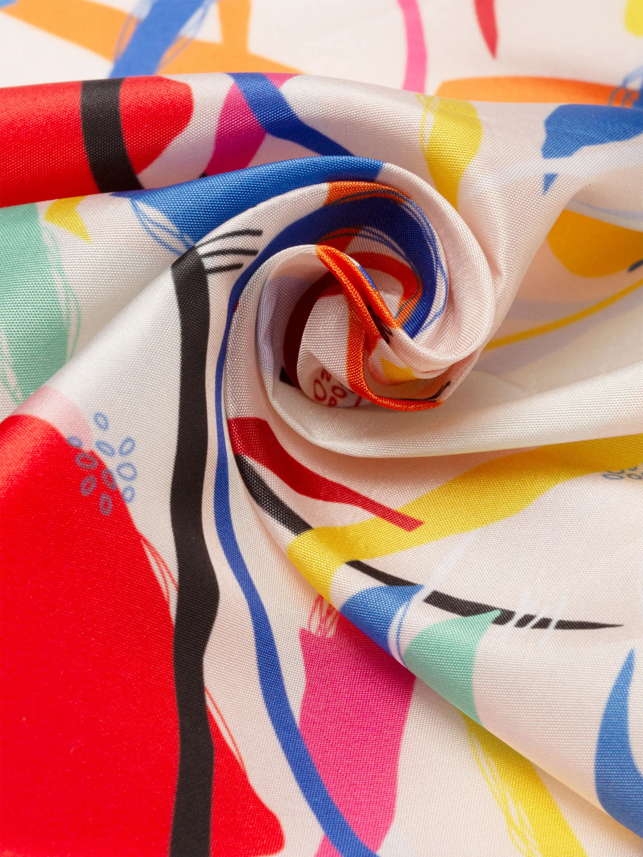 Taffeta có thể được dệt từ nhiều loại sợi khác nhau