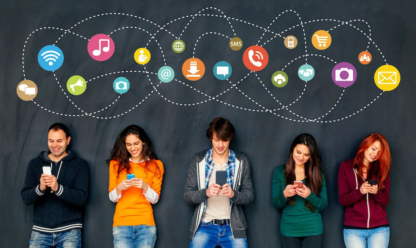 Thế hệ Gen Z tiếp xúc công nghệ sớm, nhạy bén, sáng tạo, thích cạnh tranh, làm việc độc lập (Nguồn: Internet)