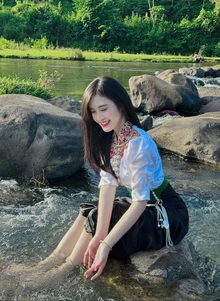 Trang sức đeo của dân tộc Thái