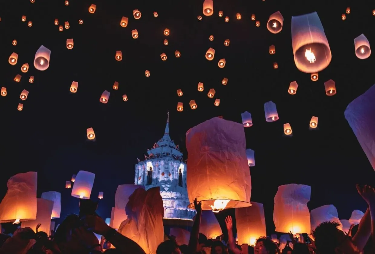Đèn lồng trong lễ hội Thadingyut tại Myanmar