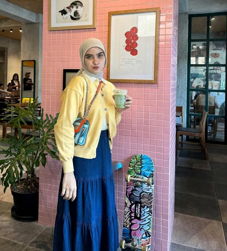 Xanh coban mix vàng pastel cuốn hút